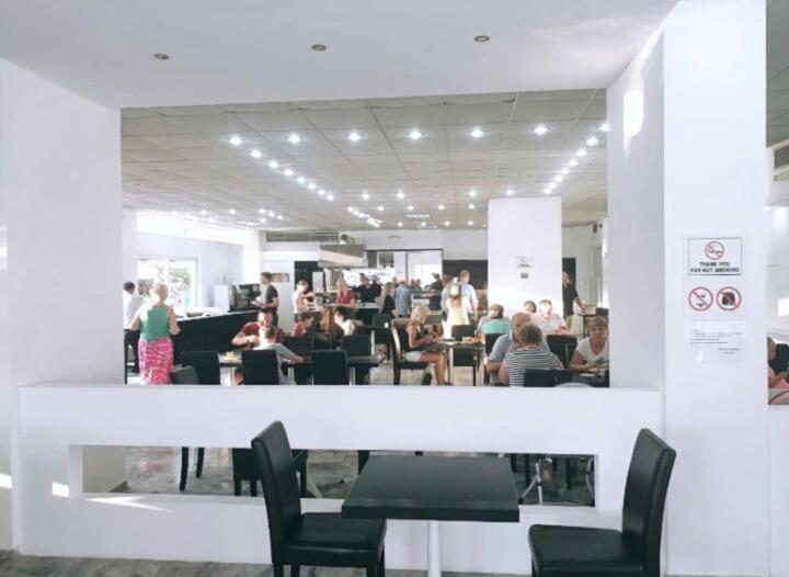 Porto Plazza Hotel Hersonissos  Exteriör bild
